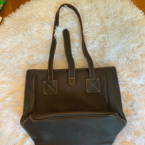 Dooney & Bourke - Picture 6 of 9